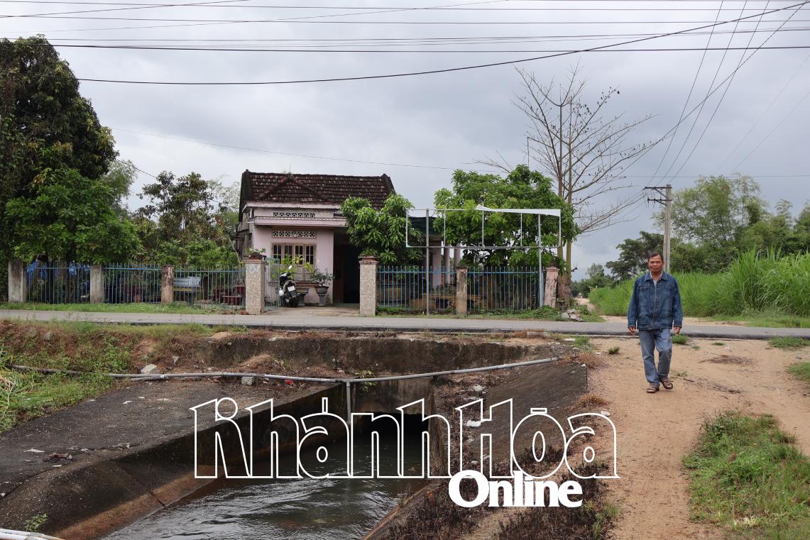 Việc thu hồi đất thực hiện Dự án Hồ chứa nước Suối Dầu (huyện Cam Lâm): Người dân kiến nghị, huyện khẳng định đã bồi thường thỏa đáng