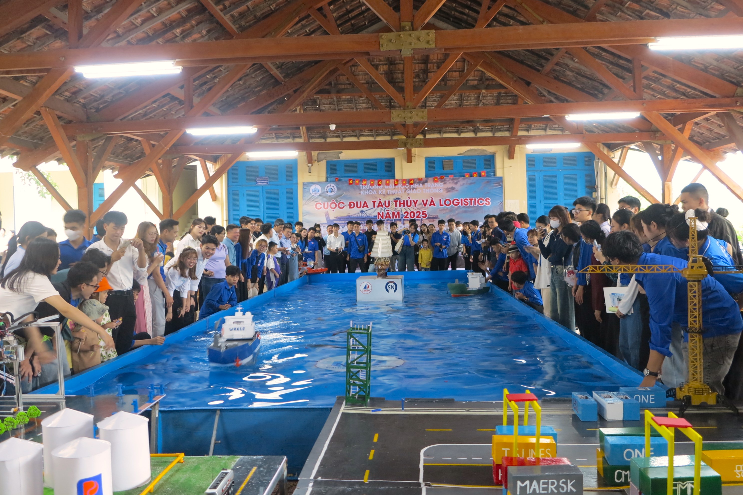 Trường Đại học Nha Trang tổ chức ngày hội Toán học và STEM