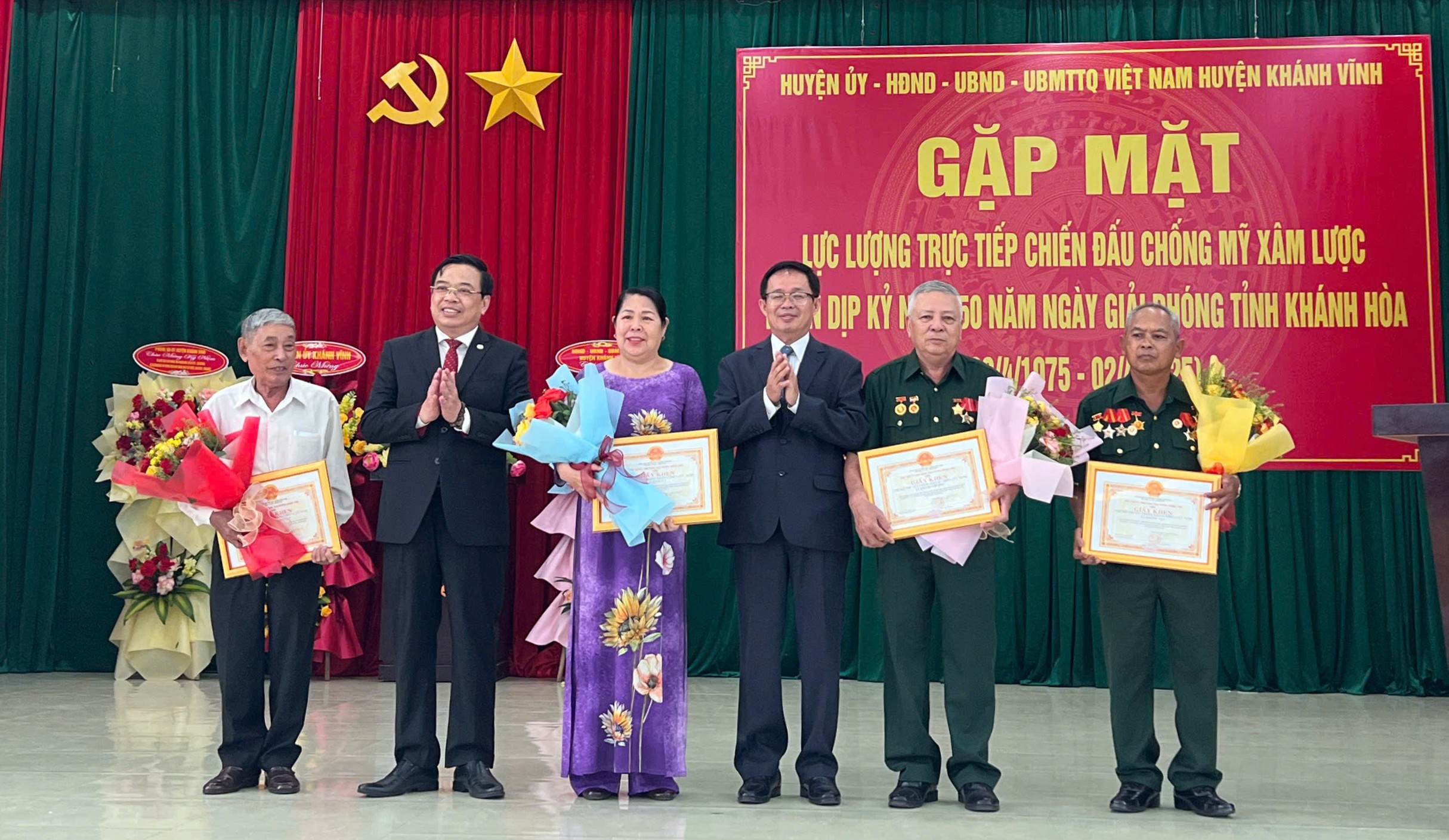 Khánh Vĩnh: Gặp mặt, tri ân lực lượng trực tiếp chiến đấu chống Mỹ xâm lược