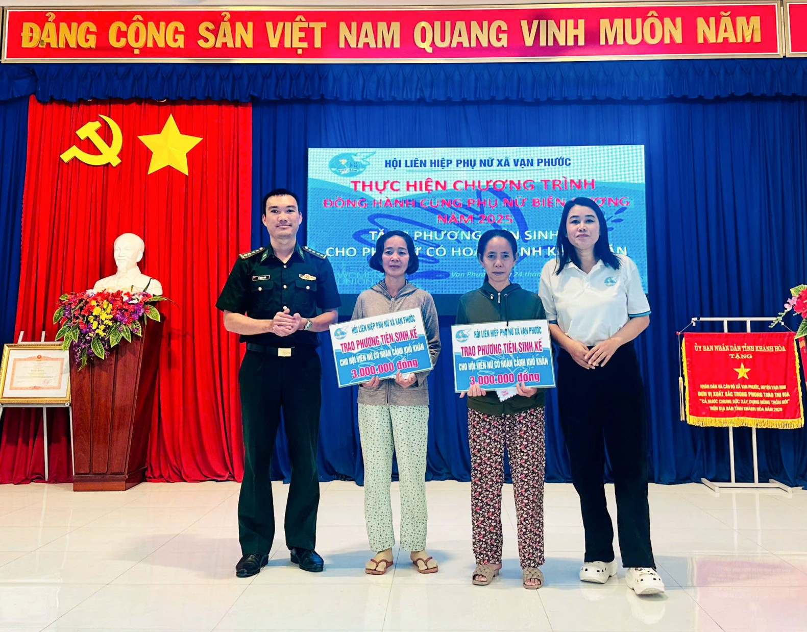 Hội Liên hiệp Phụ nữ xã Vạn Phước: Tuyên truyền biển, đảo và thực hiện chương trình “Đồng hành cùng phụ nữ biên cương”