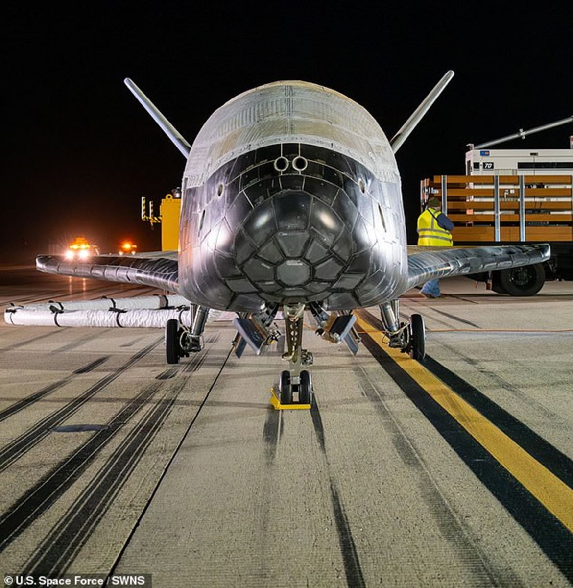 Tàu vũ trụ X-37B của Lực lượng Không gian Mỹ. Ảnh: USSF