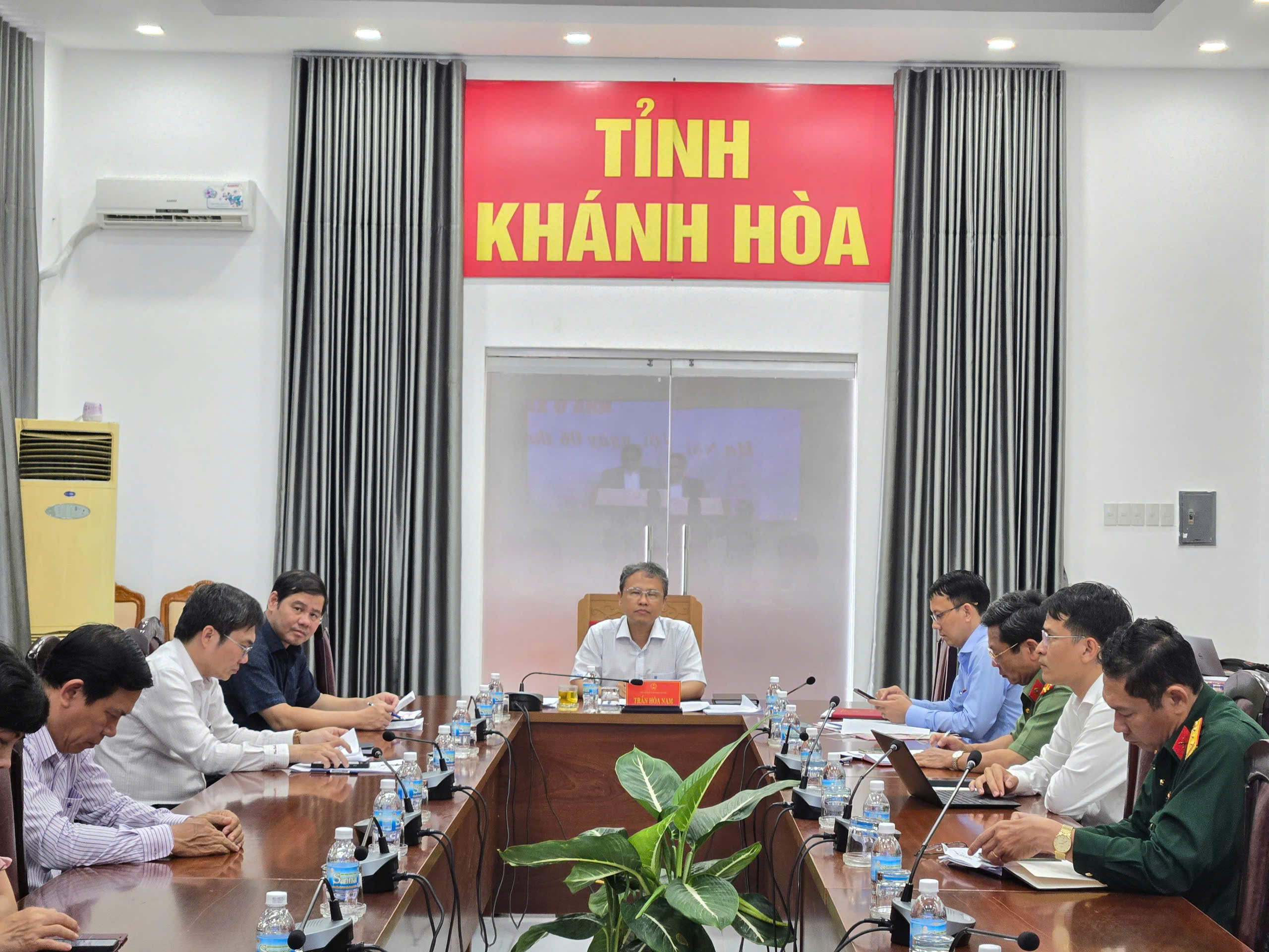 Hội nghị trực tuyến tháo gỡ khó khăn, thúc đẩy nhà ở xã hội