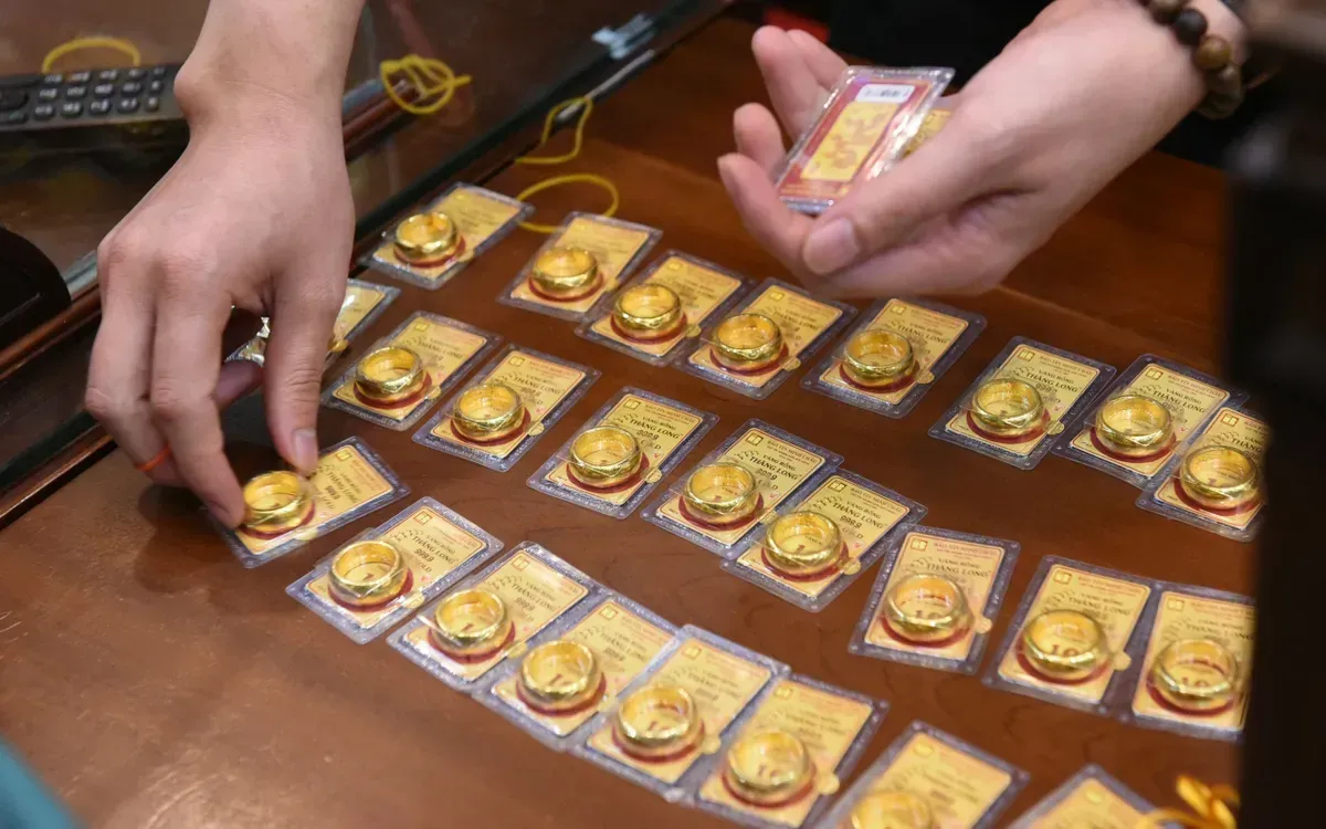 Đầu tuần, giá vàng tăng nửa triệu đồng mỗi lượng