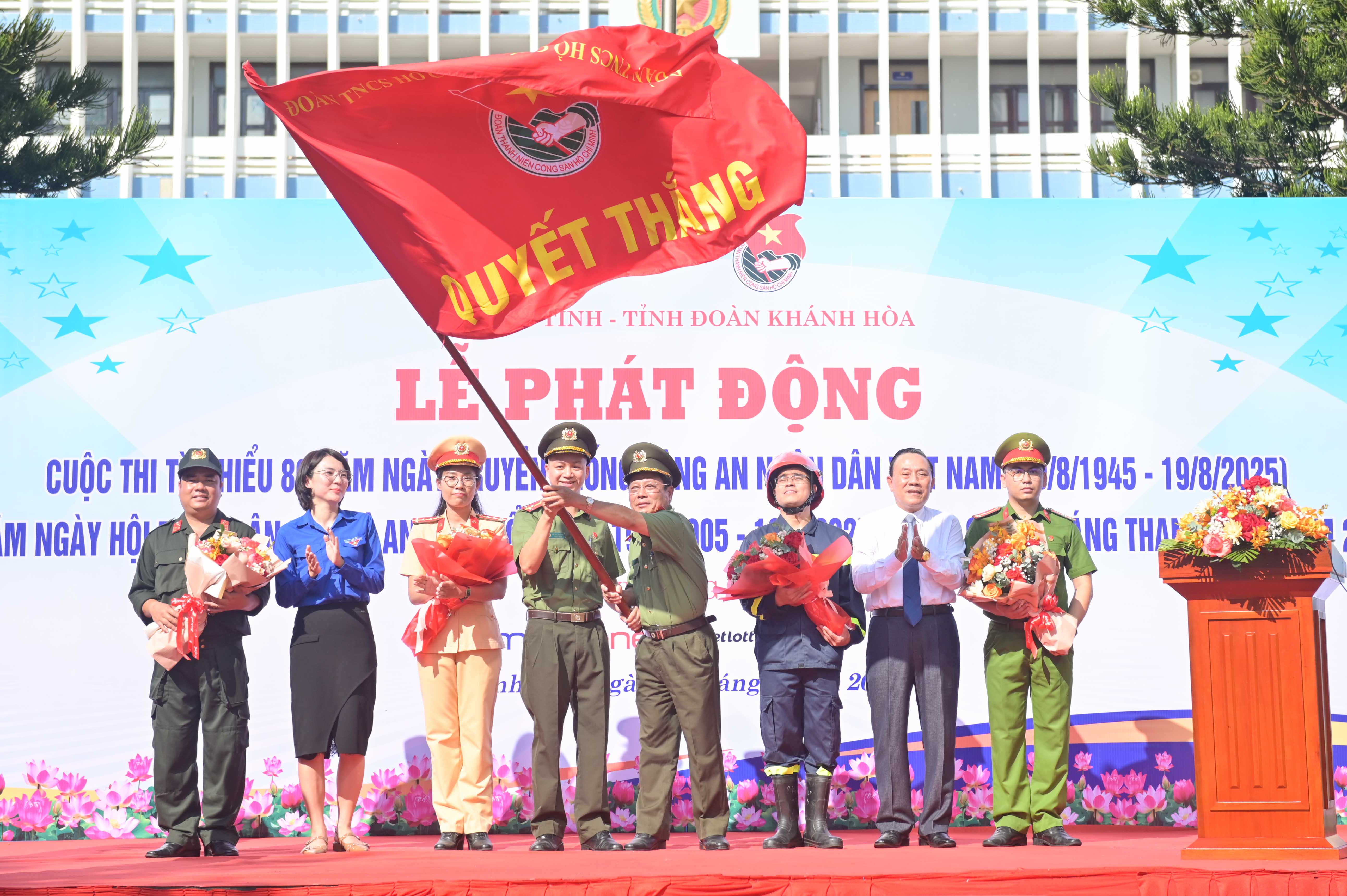 Công an tỉnh Khánh Hòa ra quân Tháng Thanh niên năm 2025