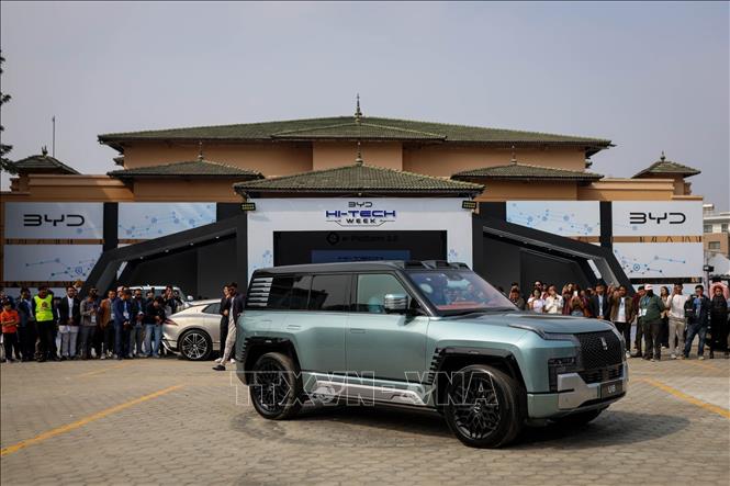 Hãng xe BYD đưa cuộc đua xe điện lên tầm cao mới