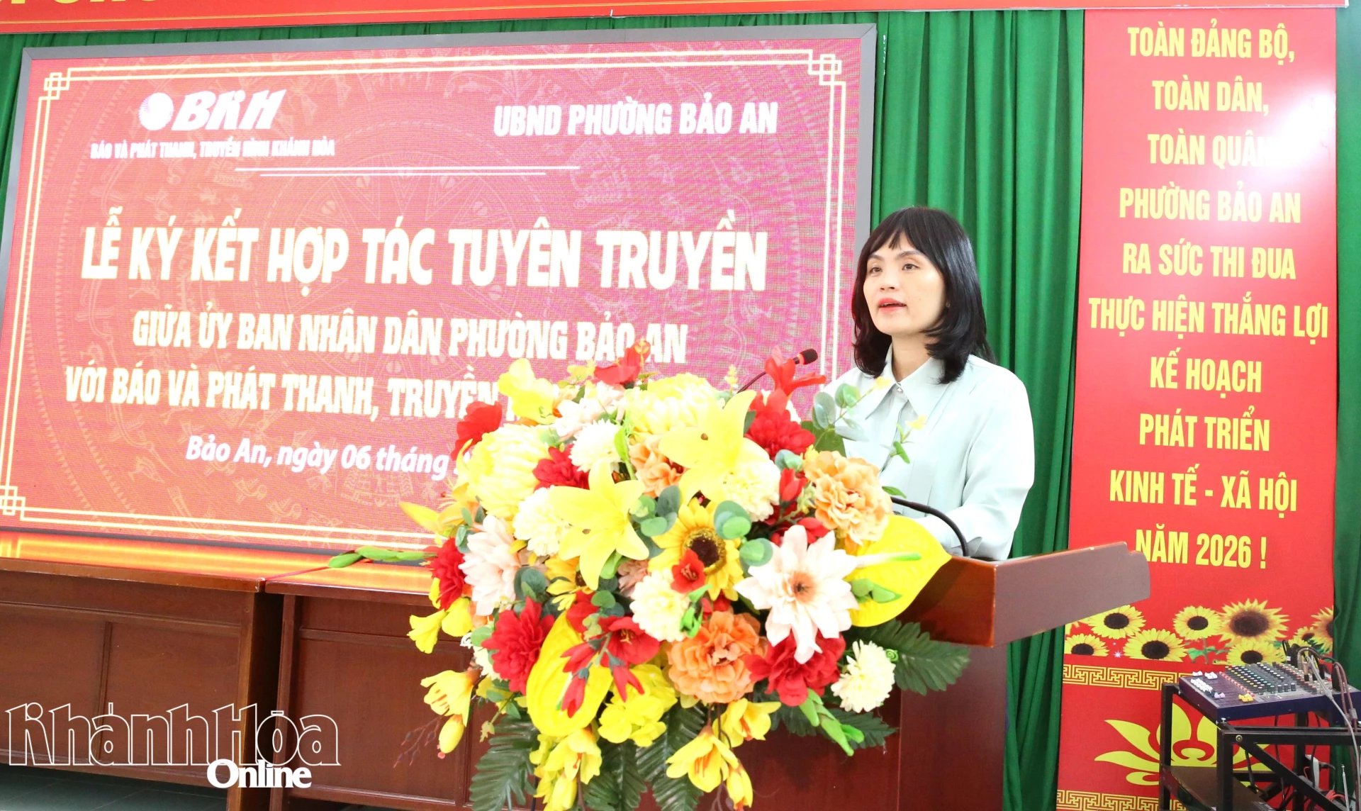 Chủ tịch UBND phường Bảo An Võ Khánh Hiền Hòa phát biểu tại buổi lễ ký kết