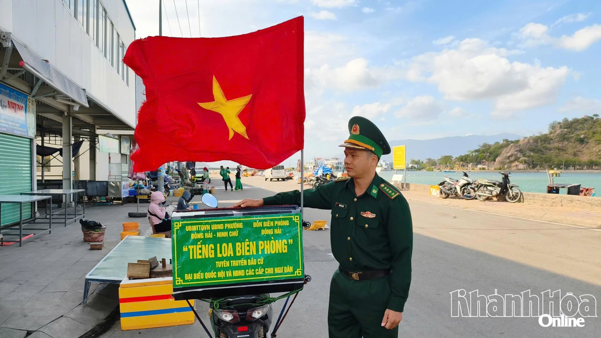 Xã Bác Ái Tây có đa số đồng bào dân tộc thiểu số sinh sống. Do tập quán làm nương rẫy, để bảo đảm bà con tham gia bầu cử đầy đủ, địa phương đã thành lập các đội cơ động đến từng thôn, rẫy tuyên truyền, vận động Nhân dân thực hiện quyền và nghĩa vụ công dân.
