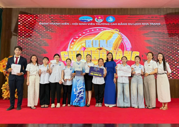 Đoàn Trường Cao đẳng Du lịch Nha Trang kỷ niệm 95 năm Ngày thành lập Đoàn