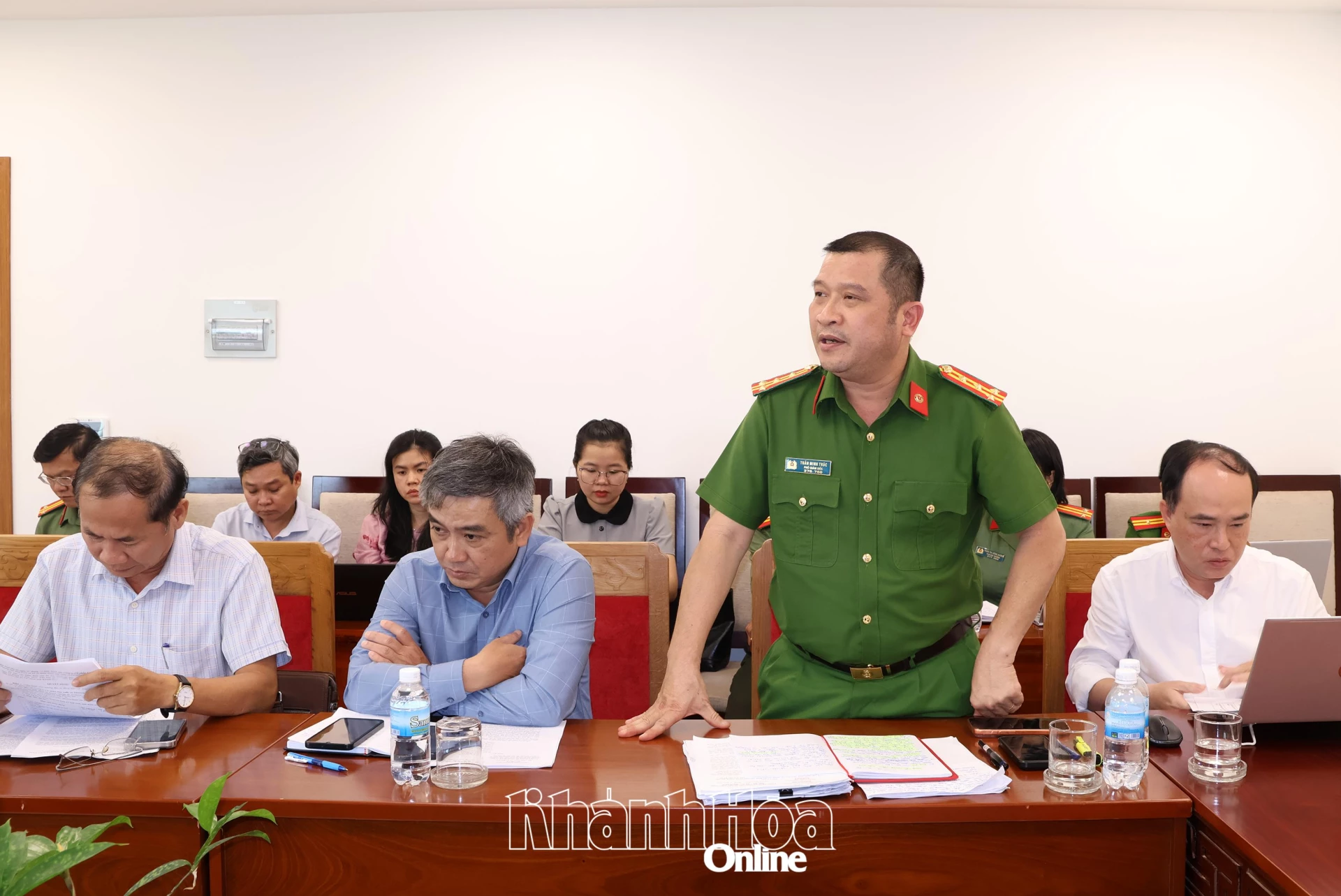 Lãnh đạo Công an tỉnh Khánh Hòa kiến nghị, đề xuất.