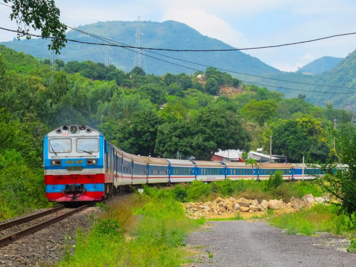 Ban hành kế hoạch phát triển nguồn nhân lực đường sắt