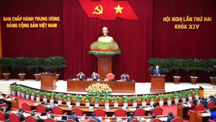 Ngày làm việc thứ hai Hội nghị lần thứ 2 Ban Chấp hành Trung ương Đảng khóa XIV