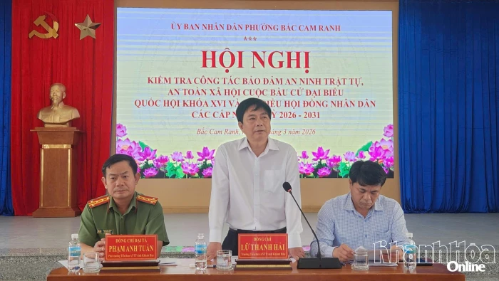 Đoàn Tiểu ban An ninh trật tự tỉnh kiểm tra công tác đảm bảo an ninh bầu cử tại phường Bắc Cam Ranh