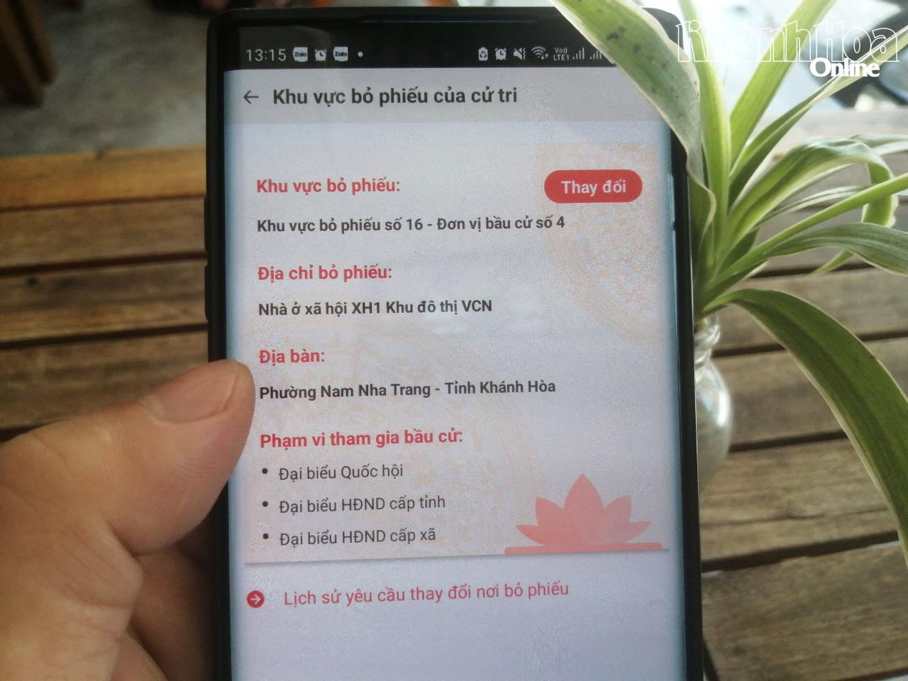 Với những người thường xuyên phải di chuyển qua các địa phương, chỉ cần mở ứng dụng VNeID và đăng lý thay đổi nơi bỏ phiếu rất thuận tiện và chính xác.