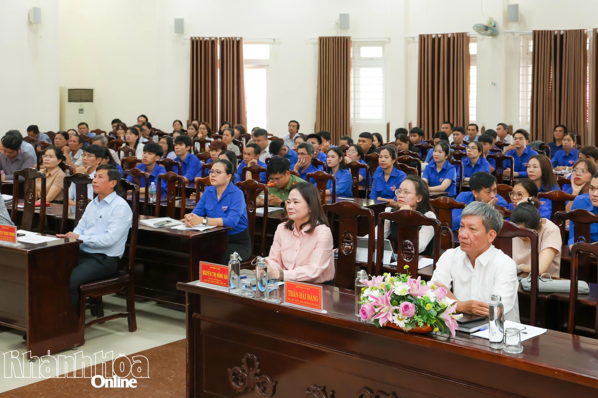 Gần 200 đoàn viên, thanh niên tham gia Hội nghị.