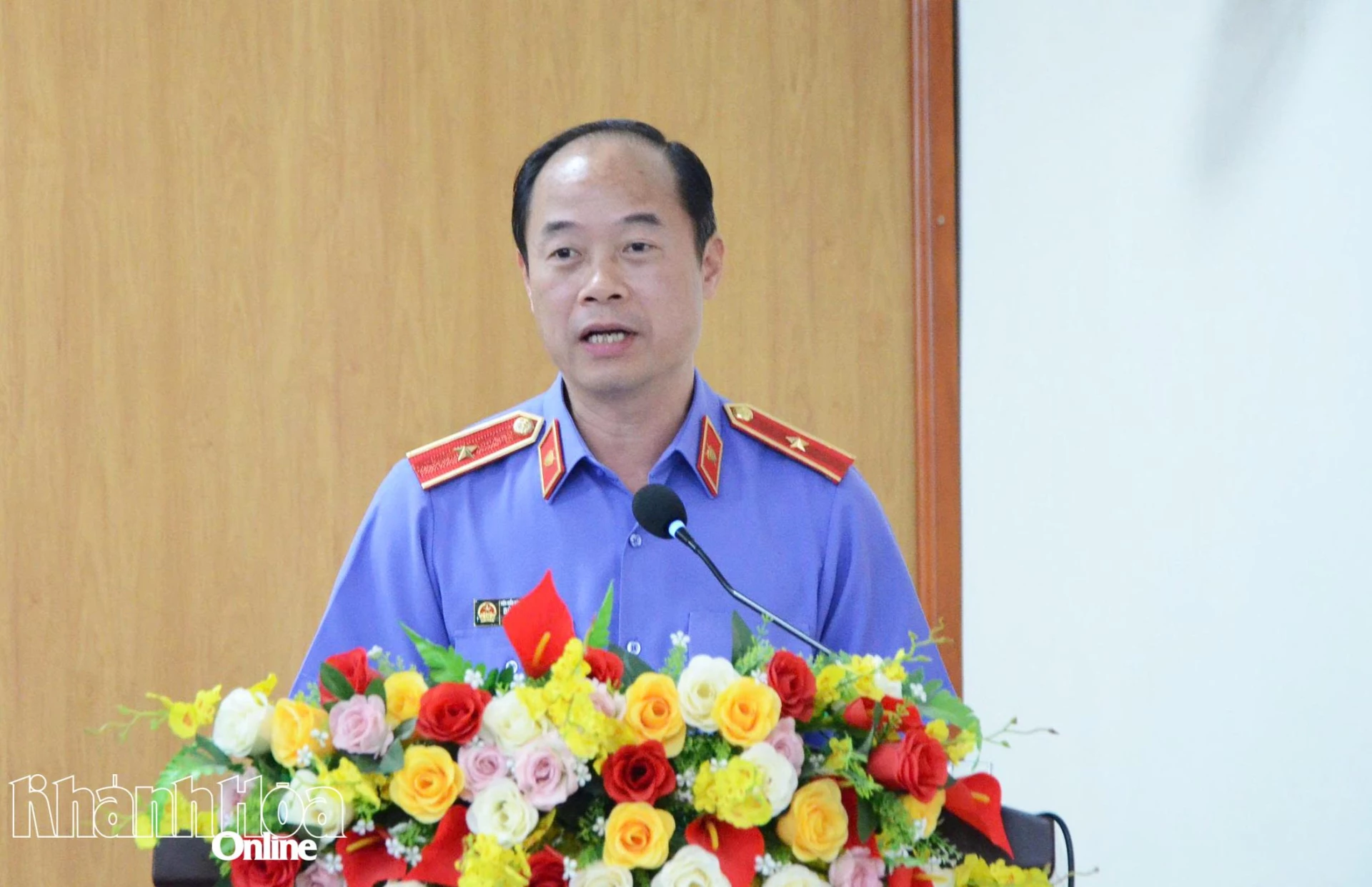 Ông Bùi Mạnh Cường trình bày chương trình hành động.