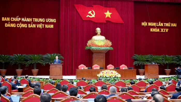 Bế mạc Hội nghị lần thứ 2, Ban Chấp hành Trung ương Đảng khóa XIV