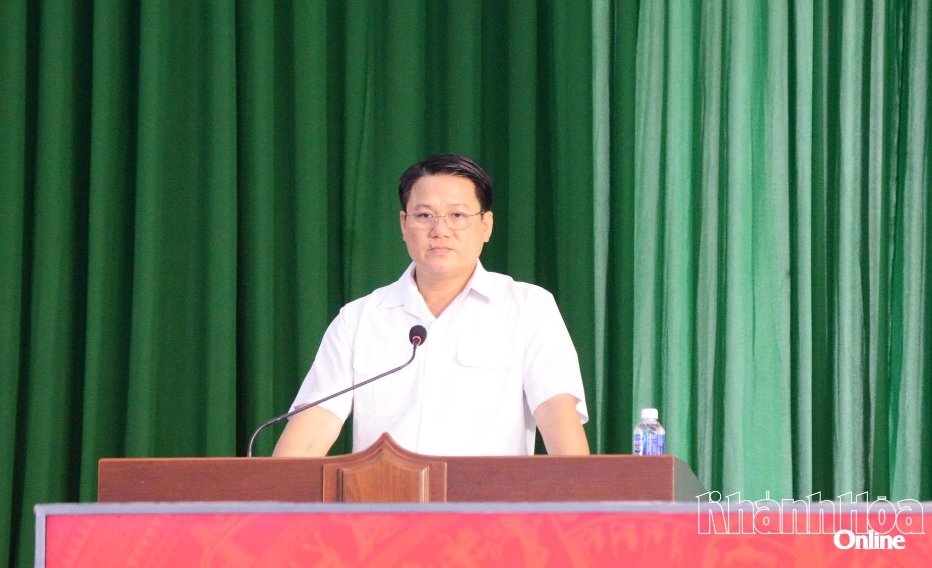 Ông Châu Thanh Hải trình bày chương trình hành động.