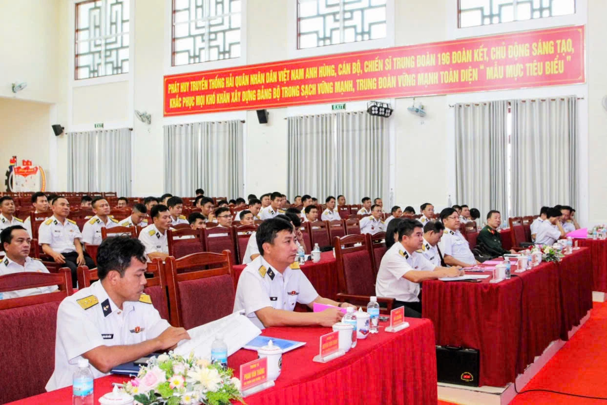 Quang cảnh hội nghị.