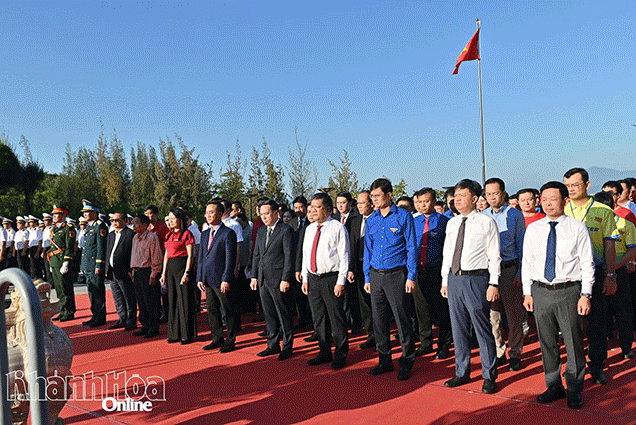 Podcast: Bản tin ngày 28-3