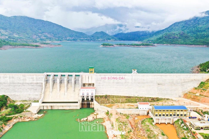 Hưởng ứng Ngày Nước thế giới (22-3) và Ngày Khí tượng thế giới (23-3): Đảm bảo nguồn nước cho sản xuất và dân sinh