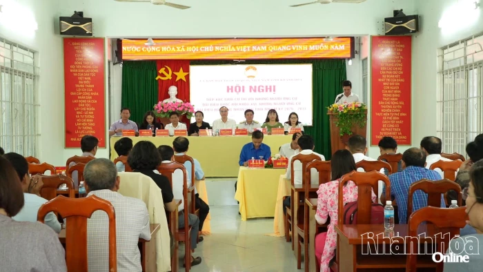 Người ứng cử đại biểu Quốc hội khóa XVI và đại biểu HĐND tỉnh tiếp xúc cử tri 2 xã Cam An và Cam Hiệp