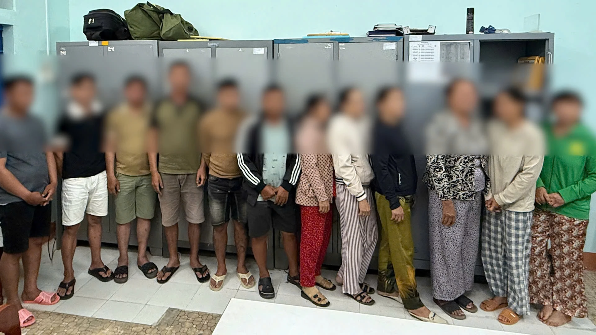 [Video] Phát hiện, bắt giữ 12 đối tượng có hành vi đánh bạc trái phép - Báo Khánh Hòa