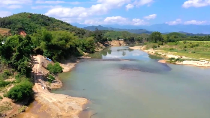 [Video] Anh ngã xuống vì bình yên dòng sông quê hương