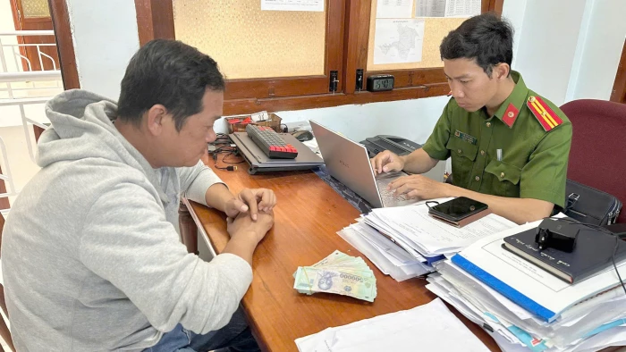 [VIDEO] Bắt giữ kẻ trộm 90 triệu đồng sau 2 giờ truy xét