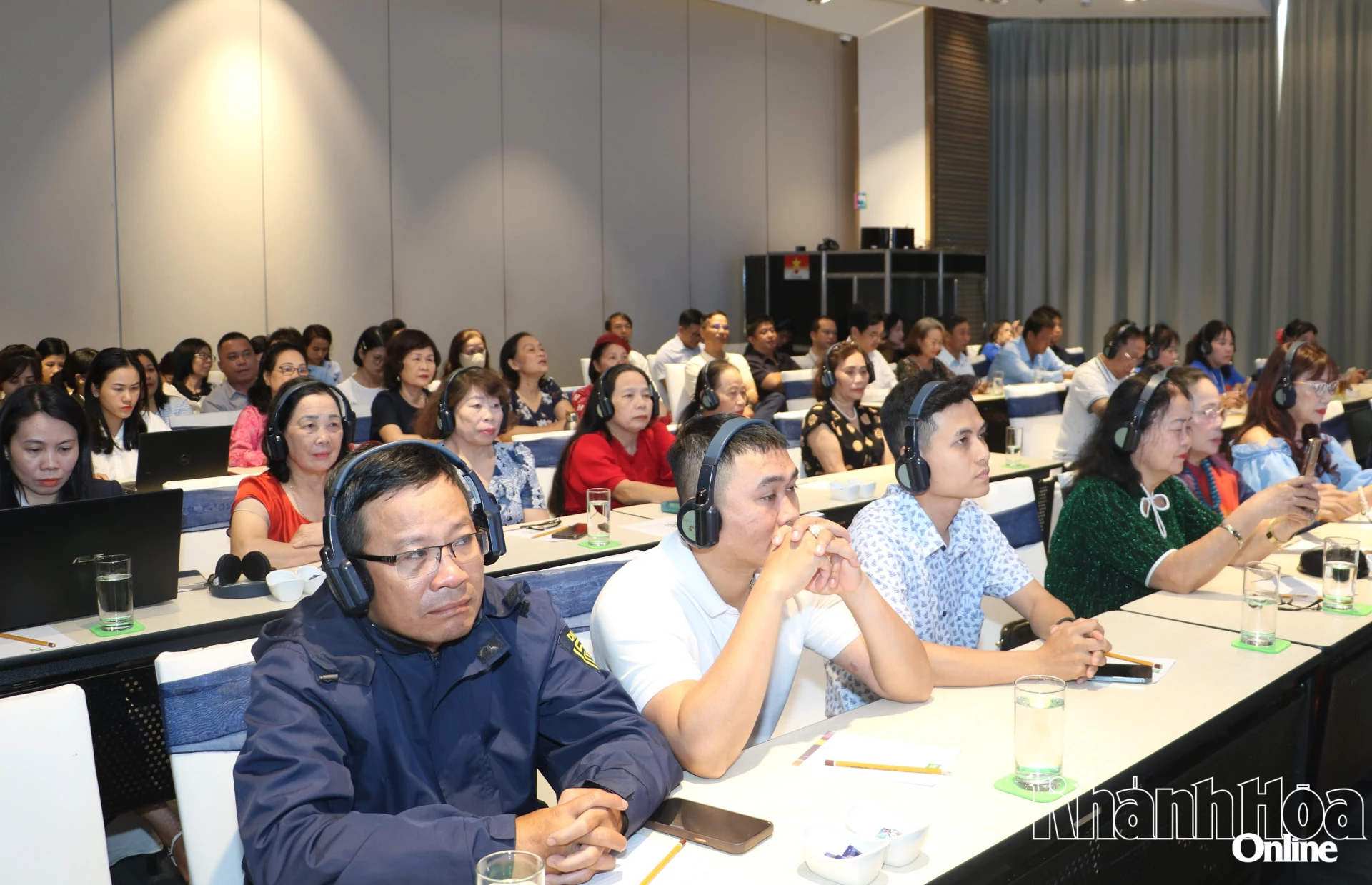 Các đại biểu tham dự