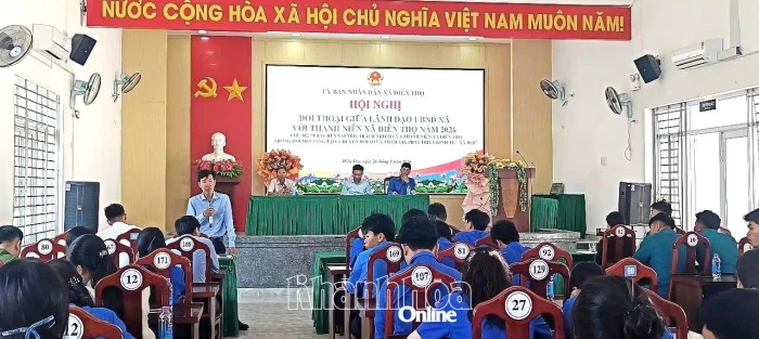 Lãnh đạo xã Diên Thọ đối thoại với thanh niên