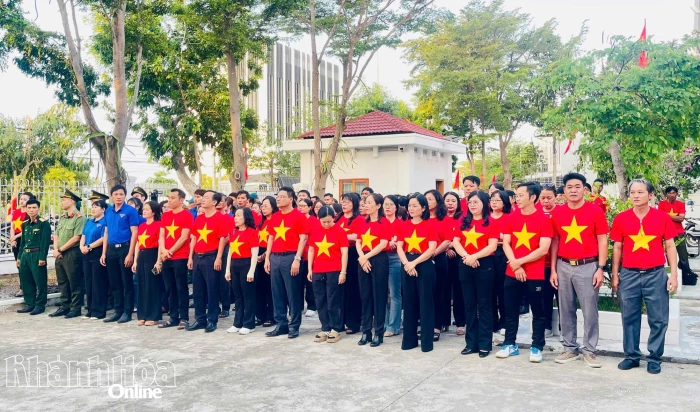 Phường Đông Hải ra quân tuyên truyền bầu cử