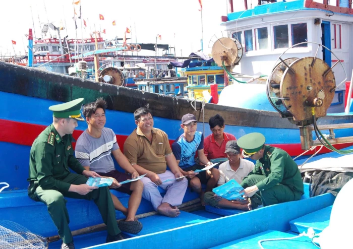Đồn Biên phòng Đông Hải tăng cường tuyên truyền phòng, chống khai thác IUU