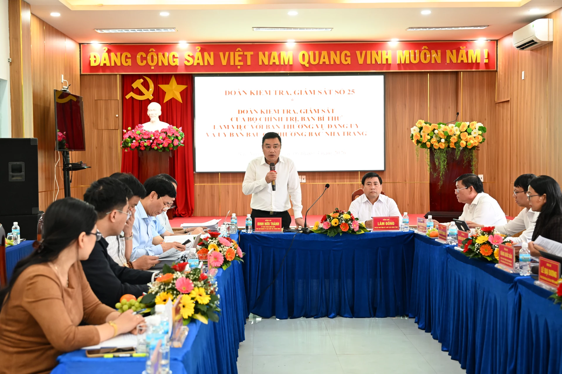 Đoàn Kiểm tra, giám sát số 25 của Bộ Chính trị, Ban Bí thư làm việc với phường Bắc Nha Trang - Báo Khánh Hòa