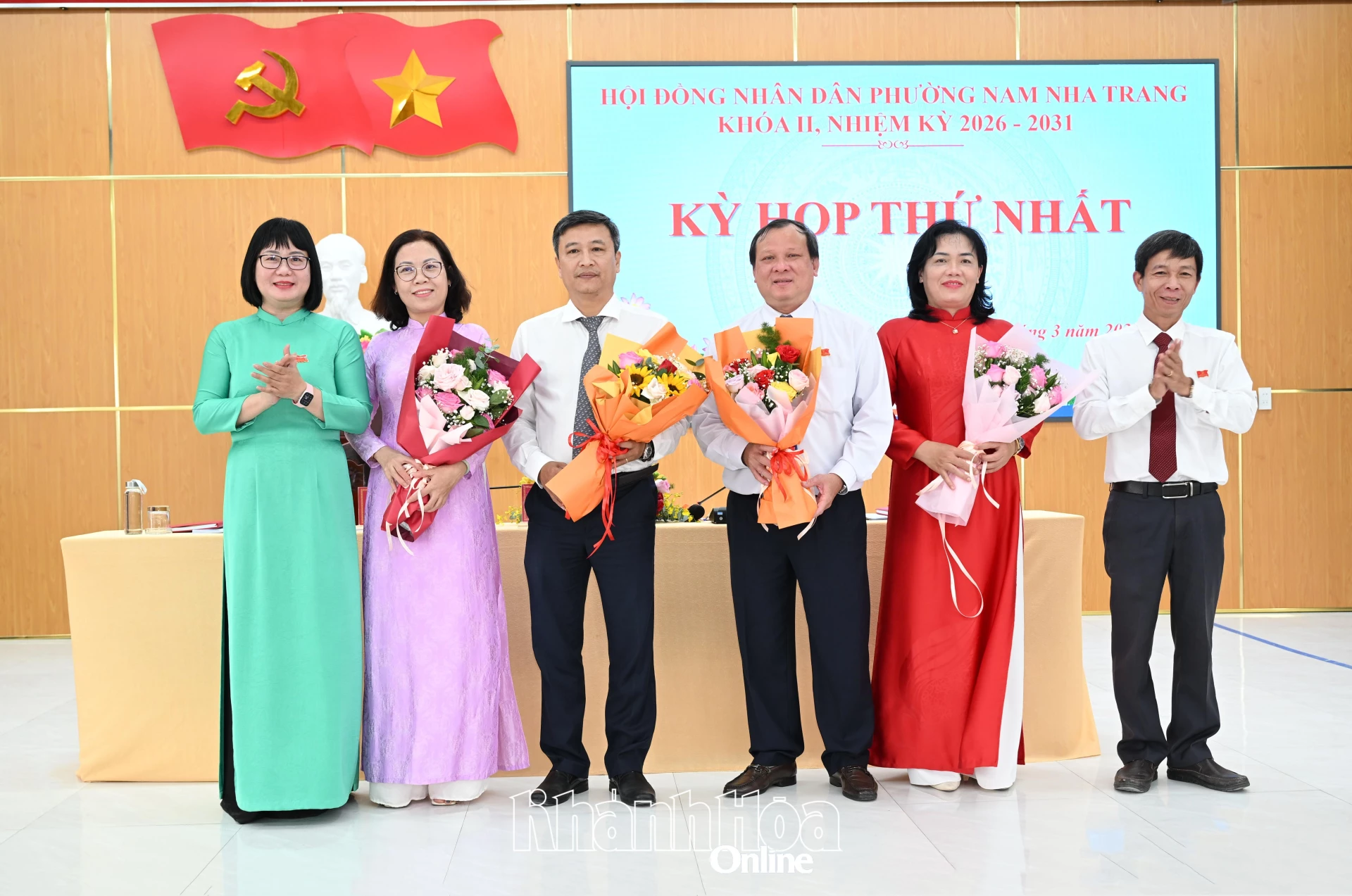 Lãnh đạo Đảng ủy, UBND phường chúc mừng Thường trực HĐND phường khóa II, nhiệm kỳ 2026 - 2031.