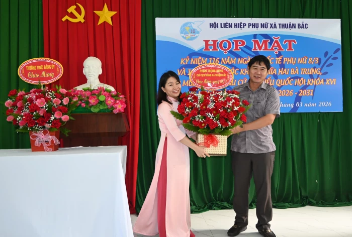 Xã Thuận Bắc họp mặt kỷ niệm 116 năm Ngày Quốc tế phụ nữ
