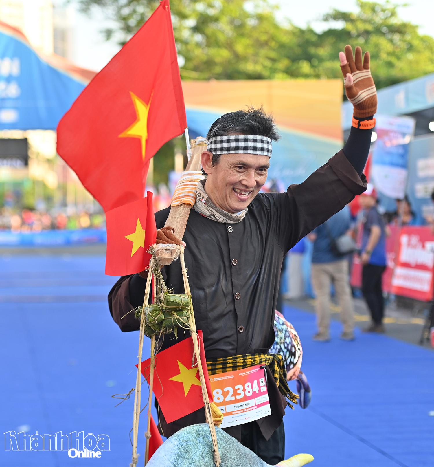 Một runner cosplay đầy phong cách.