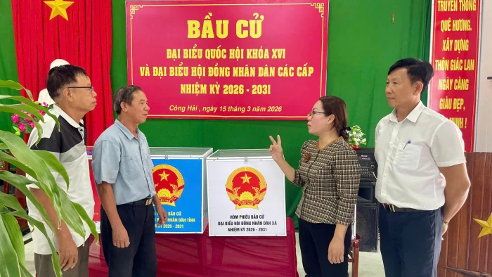 Xã Công Hải kiểm tra công tác chuẩn bị bầu cử trên địa bàn
