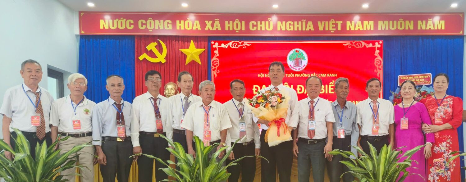 Ban Chấp hành Hội Người cao tuổi phường Bắc Cam Ranh nhiệm kỳ 2026 - 2031 ra mắt  đại hội.