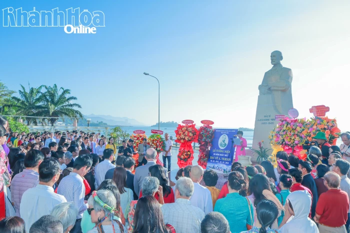 Tưởng niệm 83 năm ngày mất bác sĩ A. Yersin