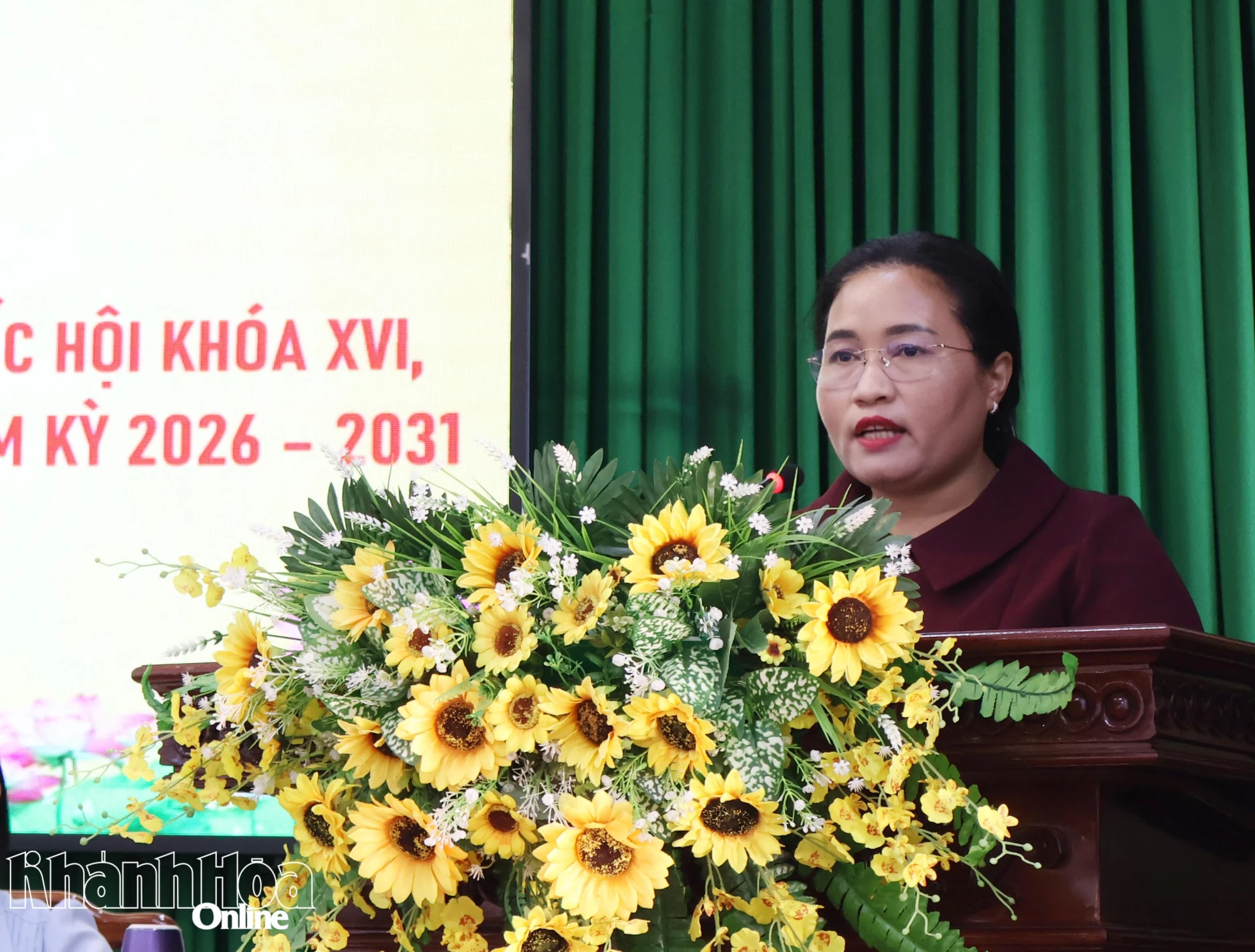 Bà Chamaléa Thị Thủy trình bày chương trình hành động.