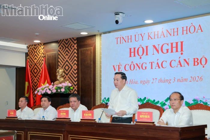 Tỉnh ủy tổ chức hội nghị về công tác cán bộ