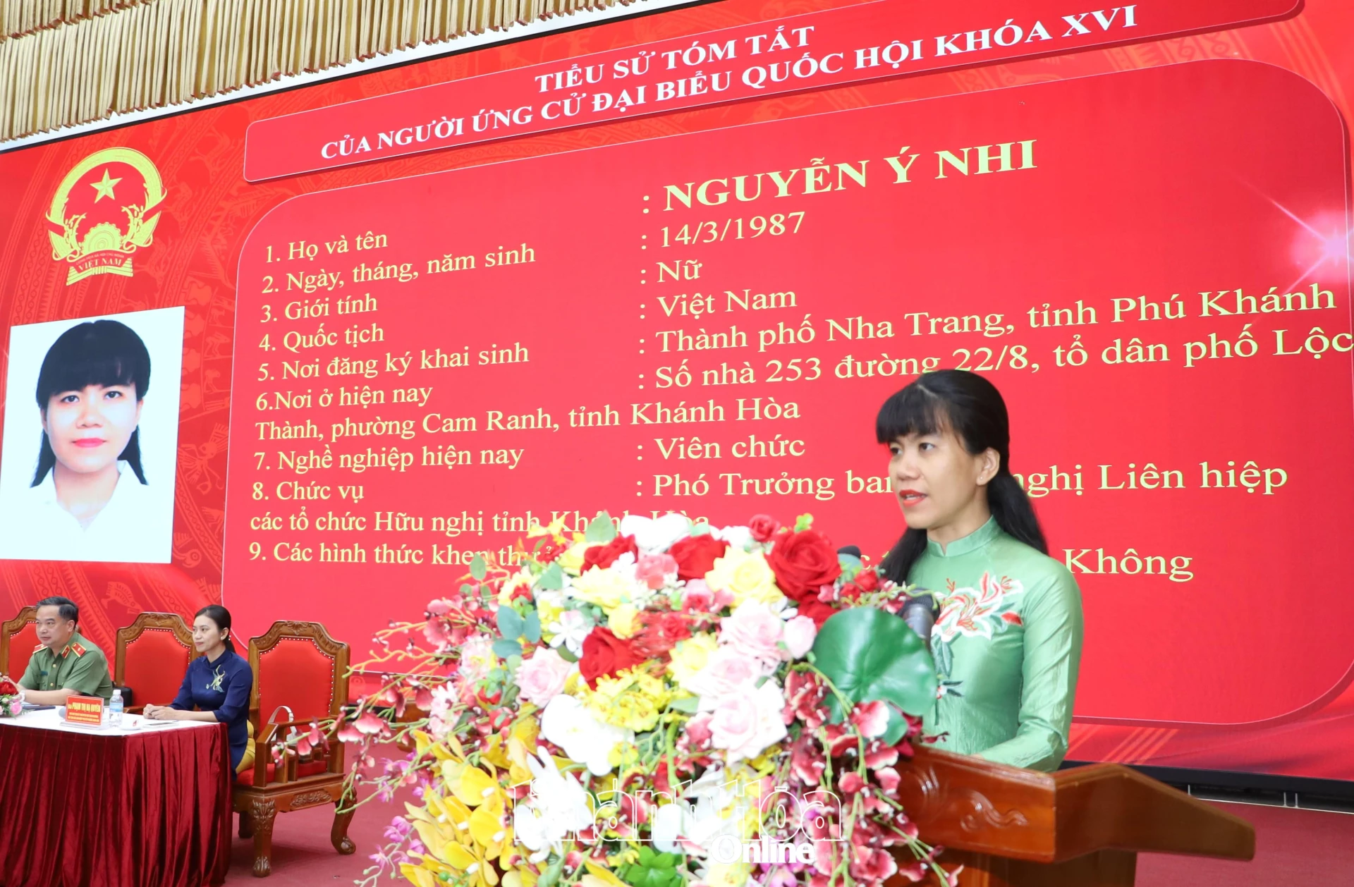 Bà Nguyễn Ý Nhi trình bày chương trình hành động.