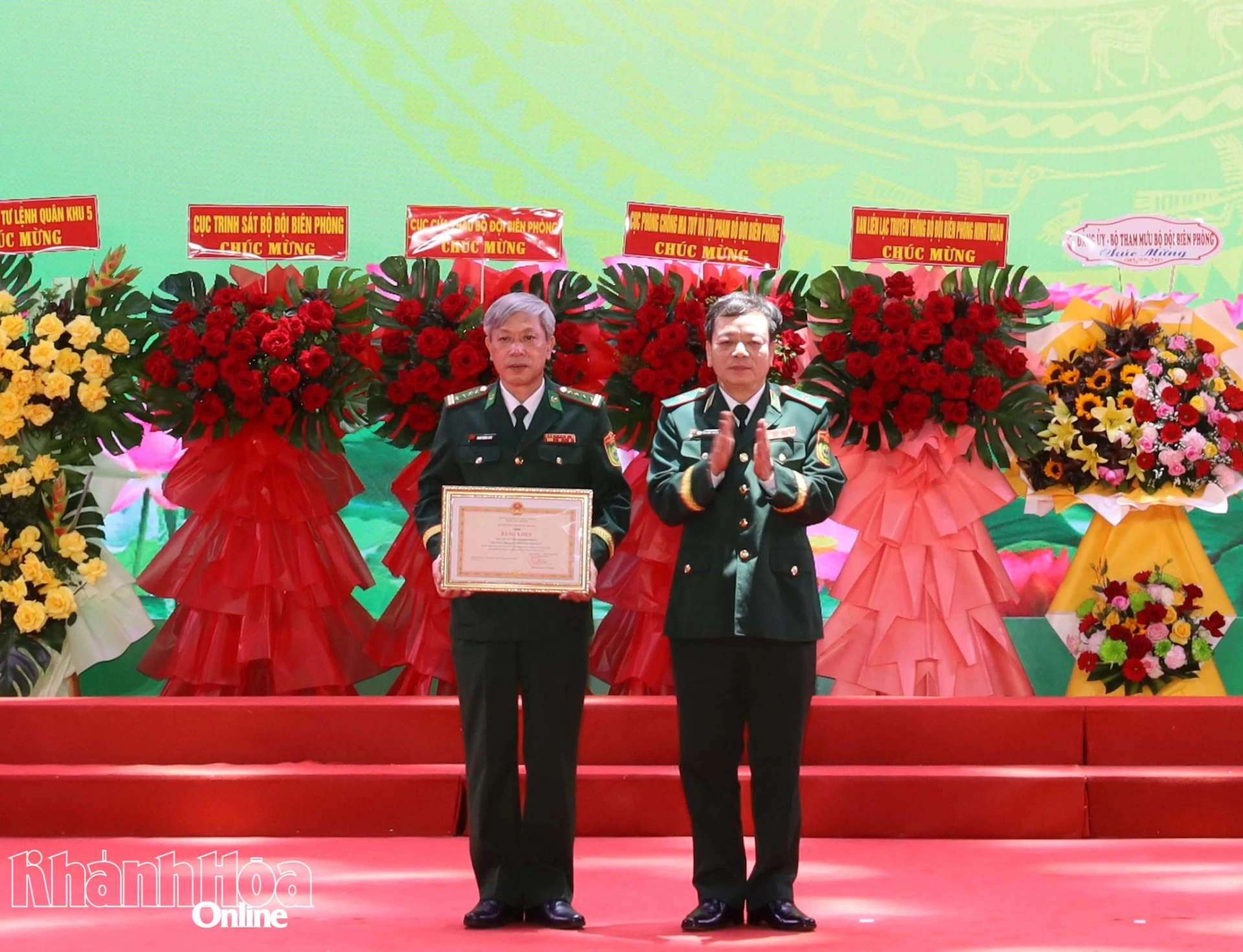 Ban Chỉ huy Bộ đội Biên phòng tỉnh vinh dực được Bộ Quốc phòng tặng Bằng khen.