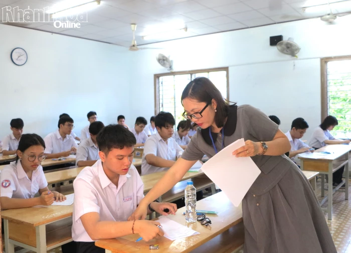 Phê duyệt Kế hoạch tuyển sinh vào lớp 10 trung học phổ thông năm học 2026 - 2027 