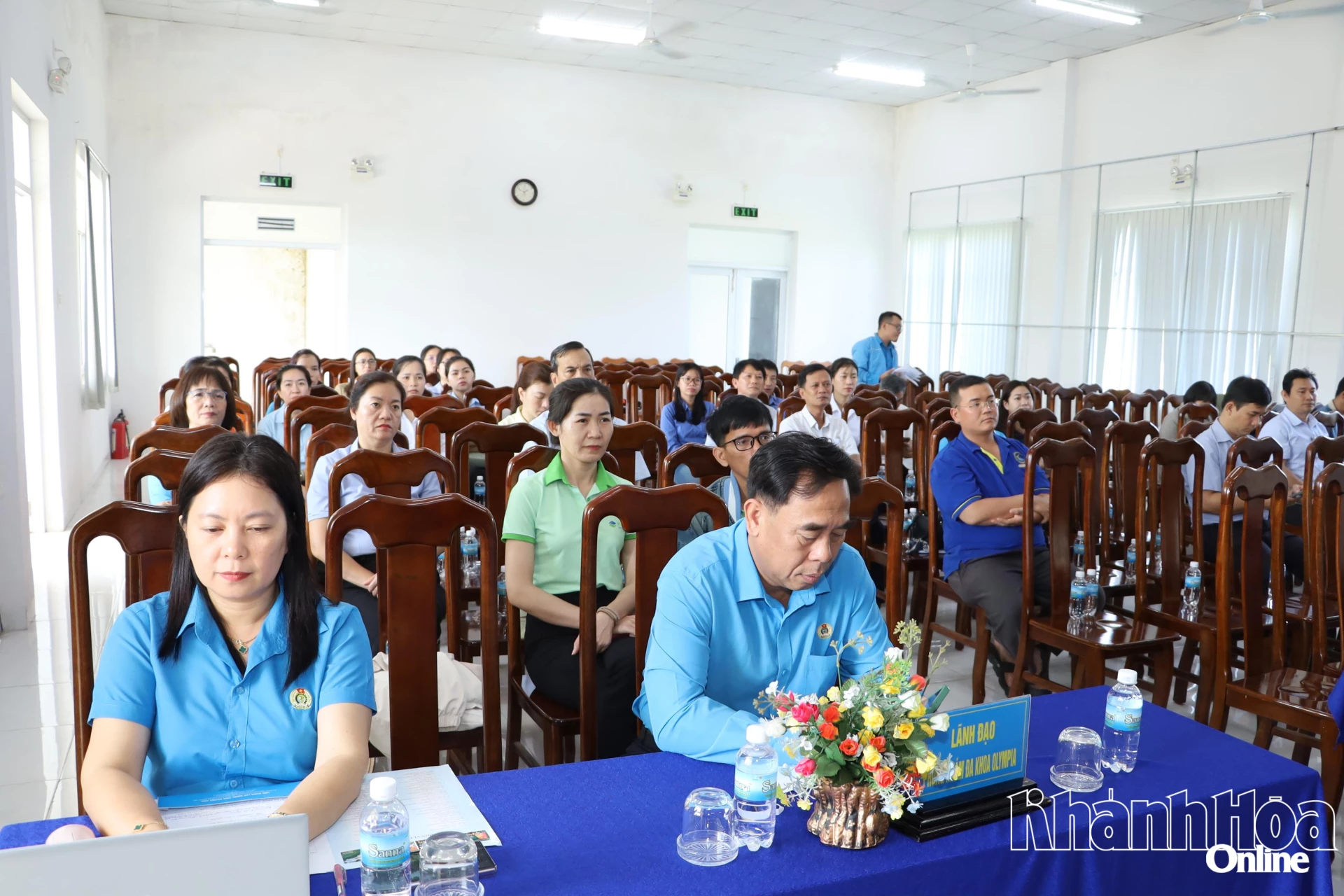 Quang cảnh tại hội nghị.