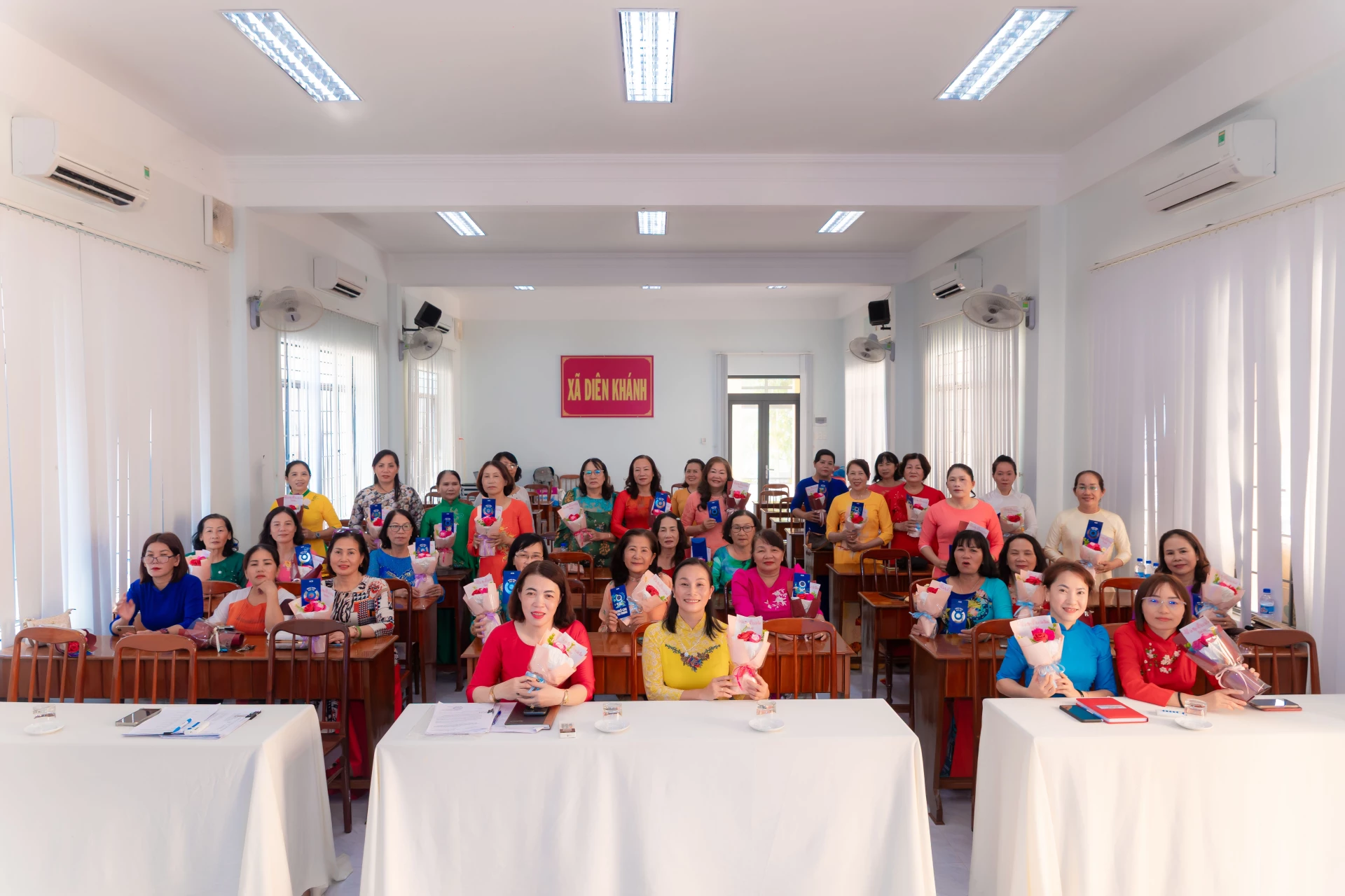 Cán bộ, hội viên phụ nữ xã giao lưu kỷ niệm Ngày Quốc tế Phụ nữ 8-3.