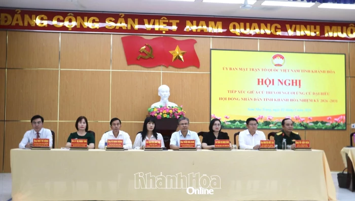 Người ứng cử đại biểu HĐND tỉnh tiếp xúc cử tri phường Nam Nha Trang