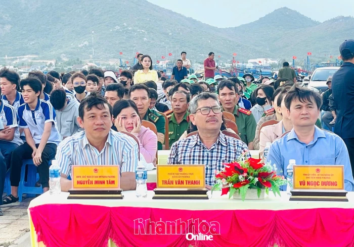 Phường Ninh Chử phát động xây dựng tuyến đường ven Đầm Nại “sáng - xanh - sạch - đẹp”