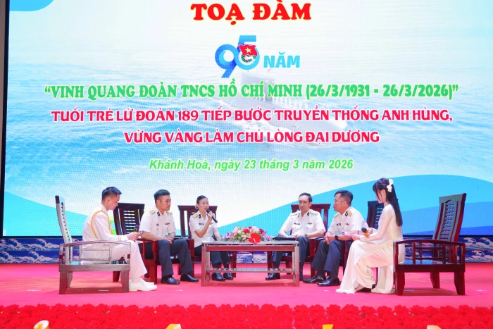 Lữ đoàn 189 Hải quân: Tọa đàm thanh niên kỷ niệm 95 năm Ngày thành lập Đoàn