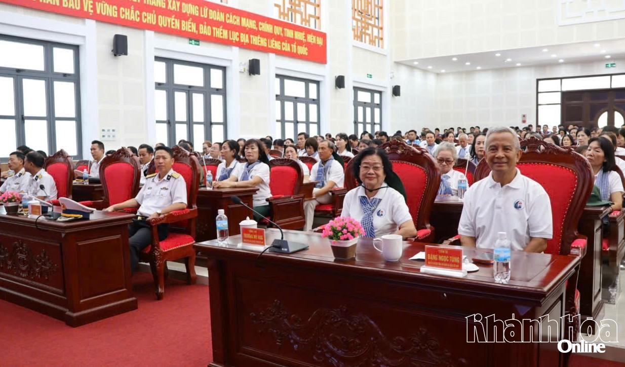 Quang cảnh buổi giao lưu